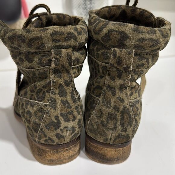 Bronx Leopard Print Combat Boots EUC - Picture 3 of 6